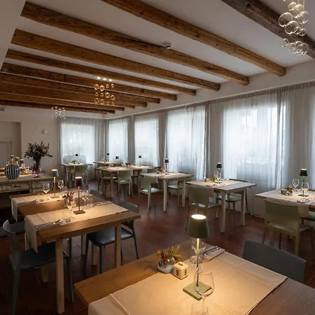 Hotel Giovi Ca' Di Ponte 3*